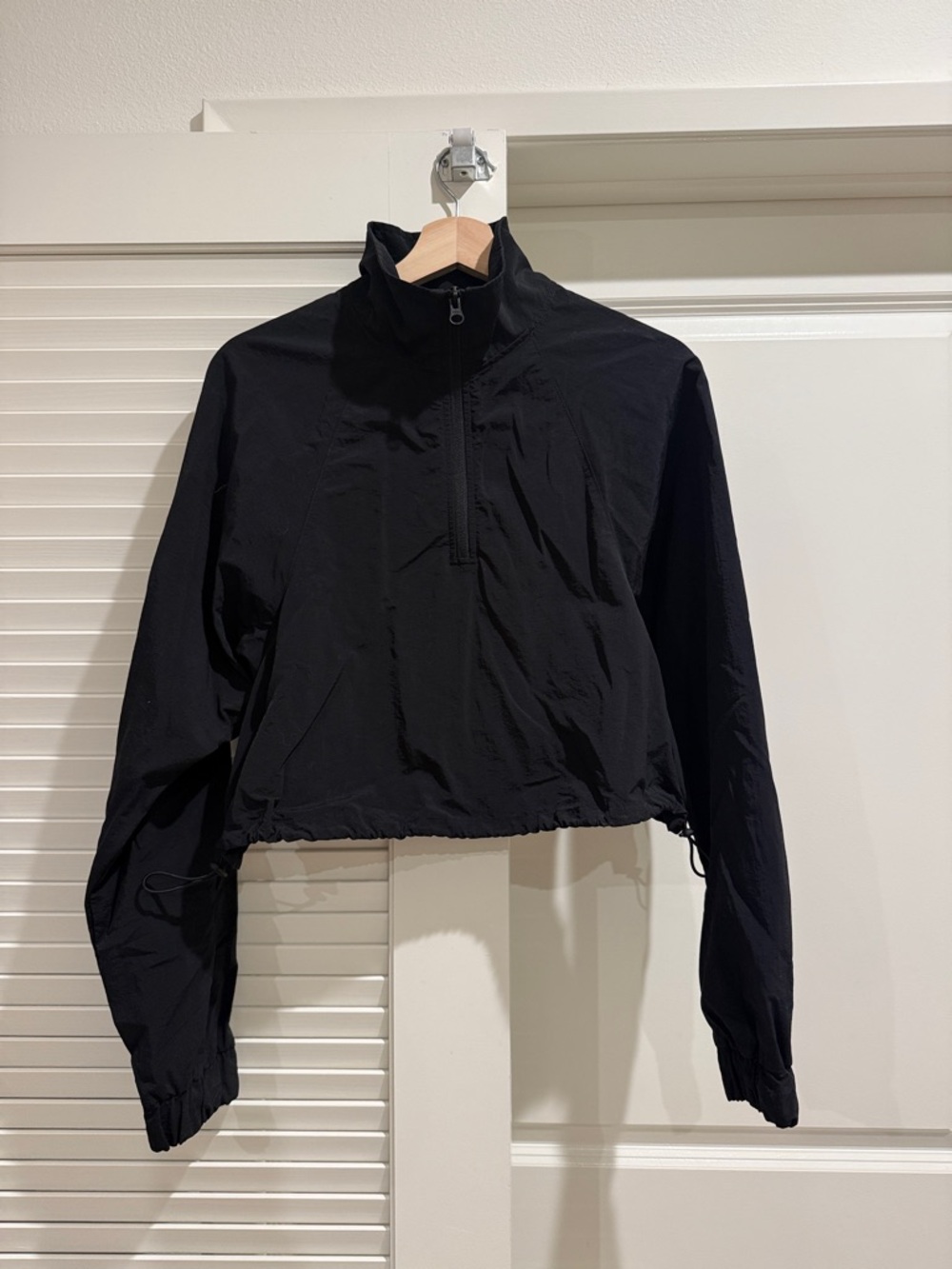ALO Black Lightweight Half Zip Windbreaker Jacket (part of a matching set)